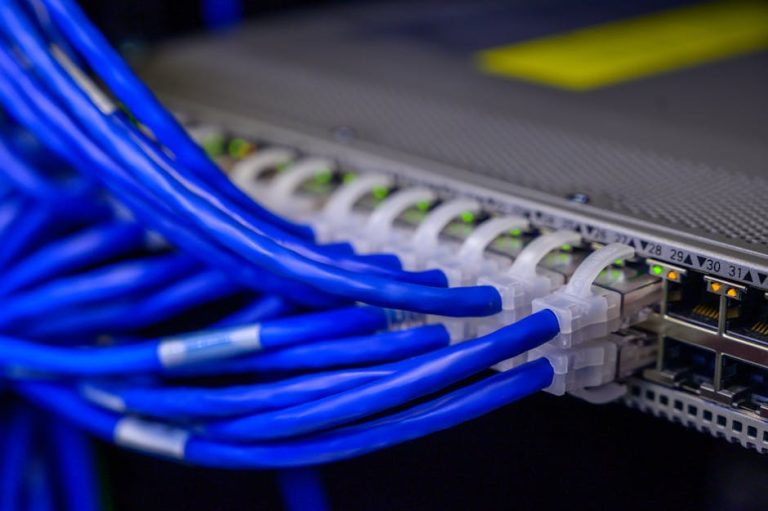 Создание эффективных промтов для генерации изображений с нейронными сетями